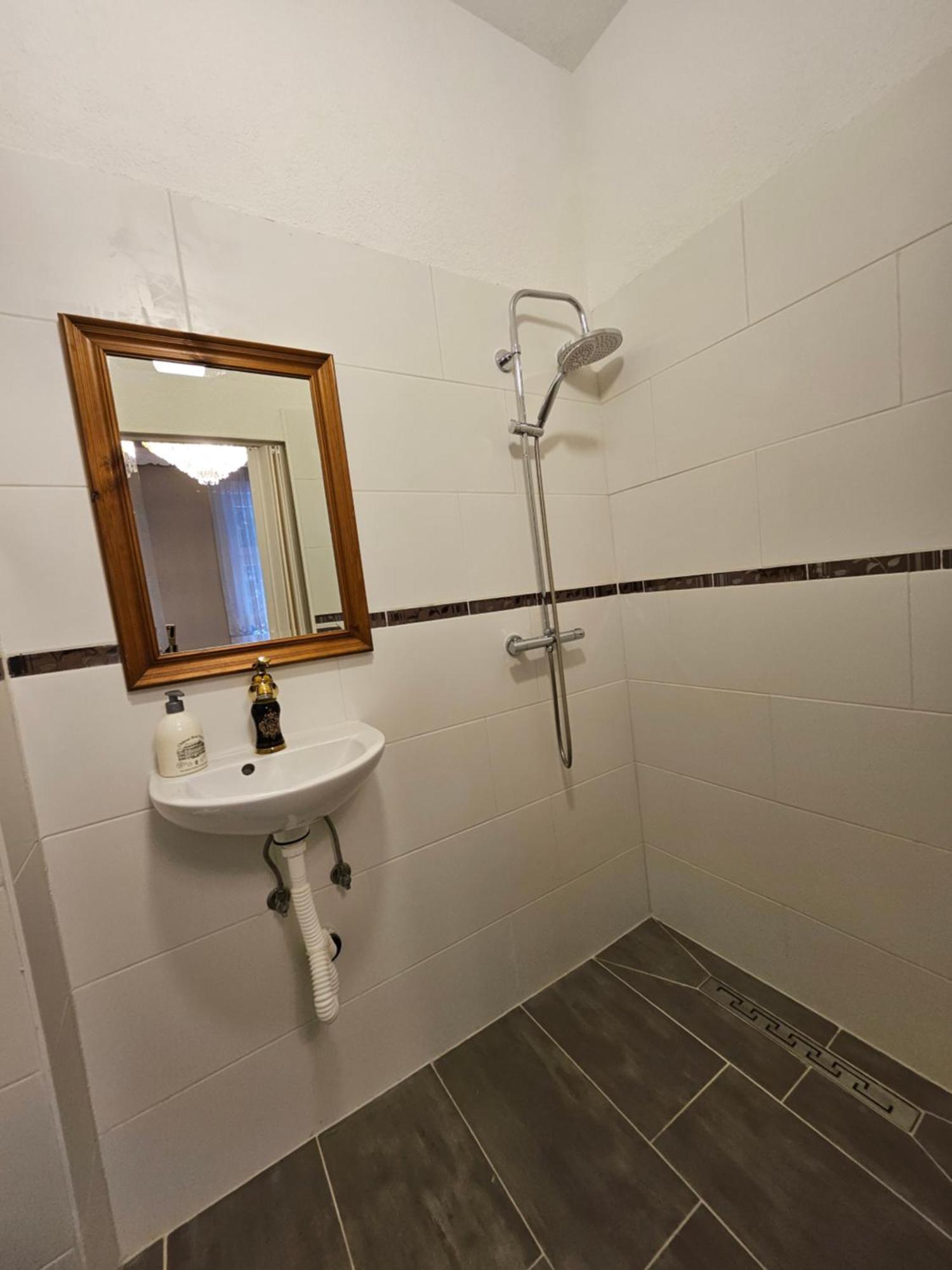 Boutique Hotel Am Bahndamm نويهاوس آم رنفيغ المظهر الخارجي الصورة