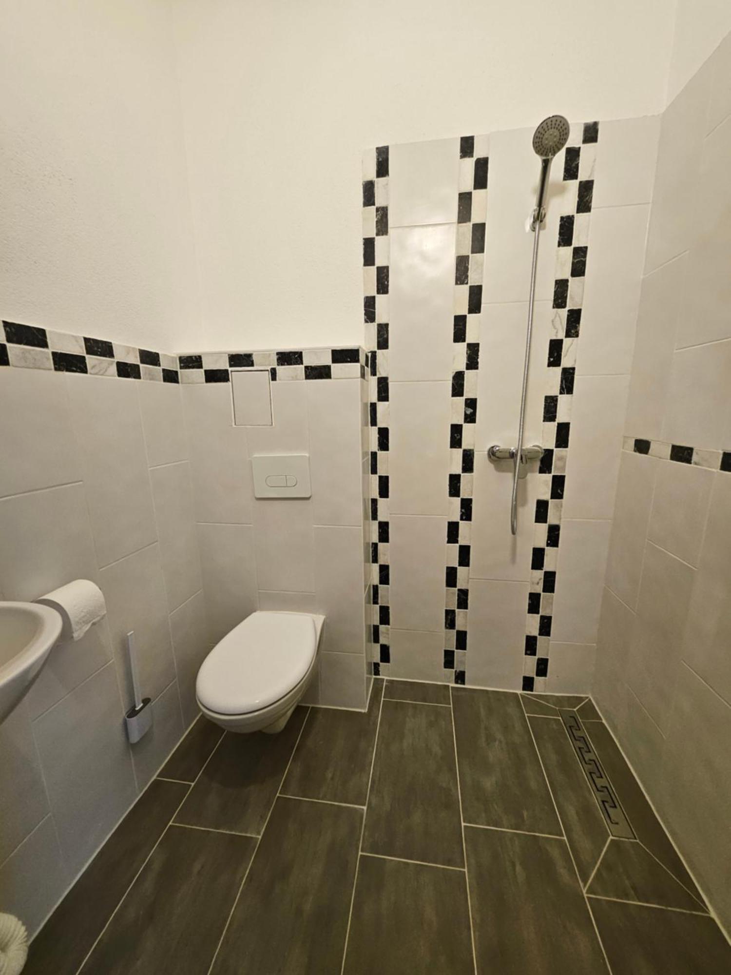 Boutique Hotel Am Bahndamm نويهاوس آم رنفيغ المظهر الخارجي الصورة